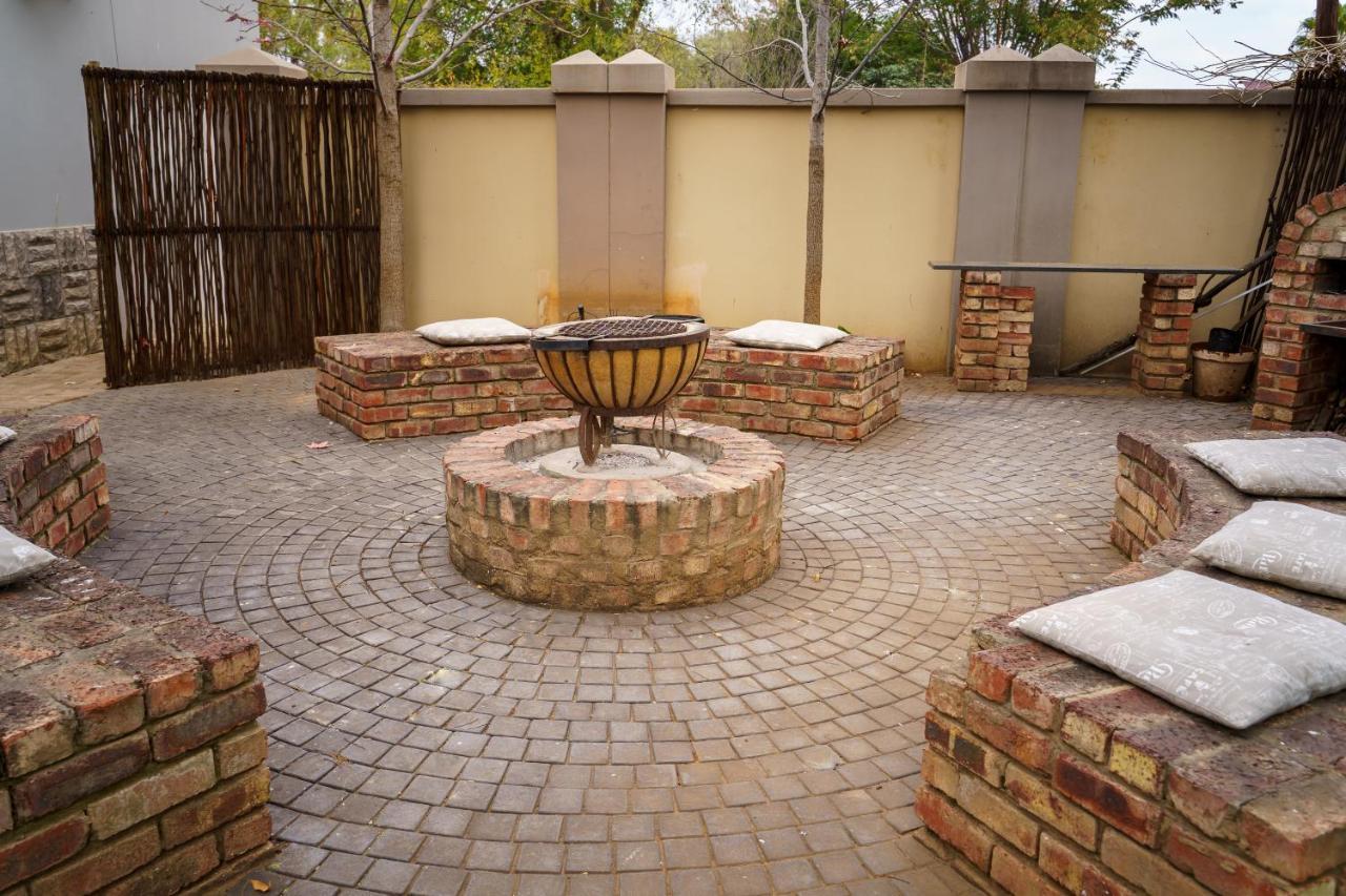 Mi Vida Guesthouse Klerksdorp Exterior foto
